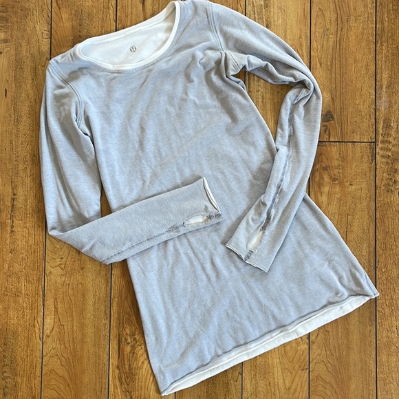 💞reversible LULULEMON every yogi long sleeve - Picture 11 of 16